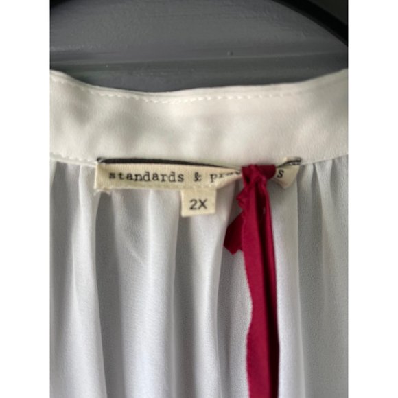 Standards and Practices Plus Size Cinch Waist Blouse - Picture 7 of 7